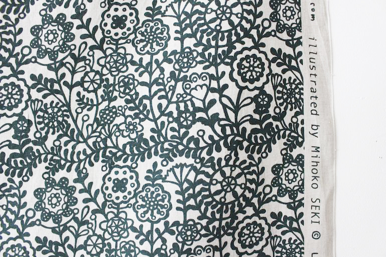 LINNETリネンプリント チェコへの憧れ